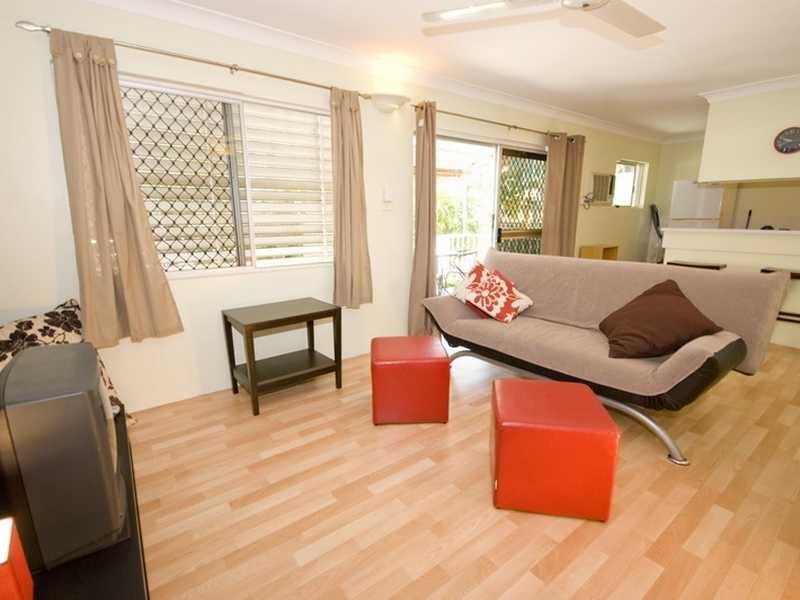 5/5 Crathern Close, Edge Hill QLD 4870