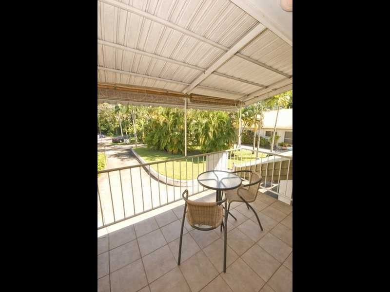 5/5 Crathern Close, Edge Hill QLD 4870