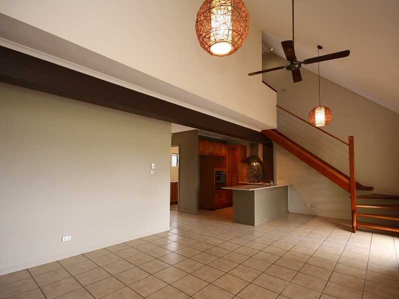 3/11 Moody Street, Manunda QLD 4870