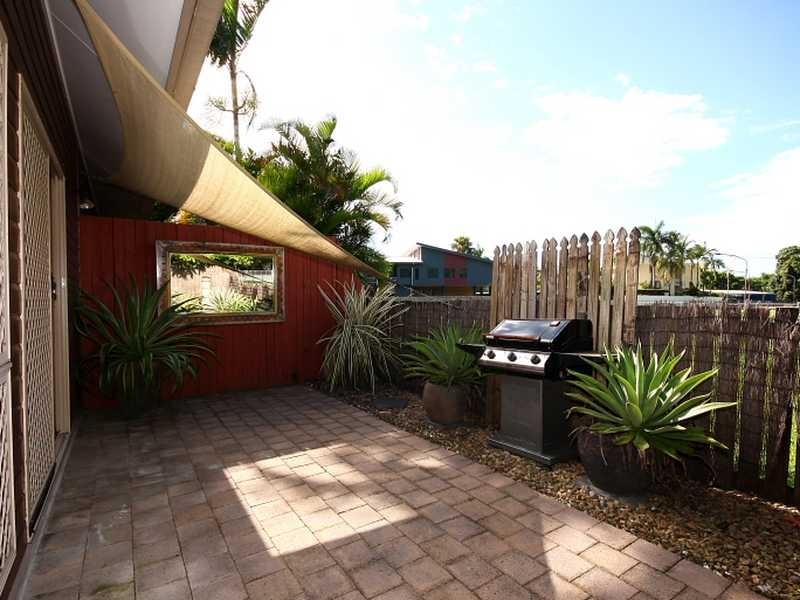 3/11 Moody Street, Manunda QLD 4870