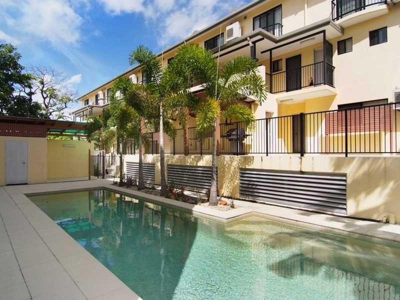 4/6 James Street, Cairns North QLD 4870