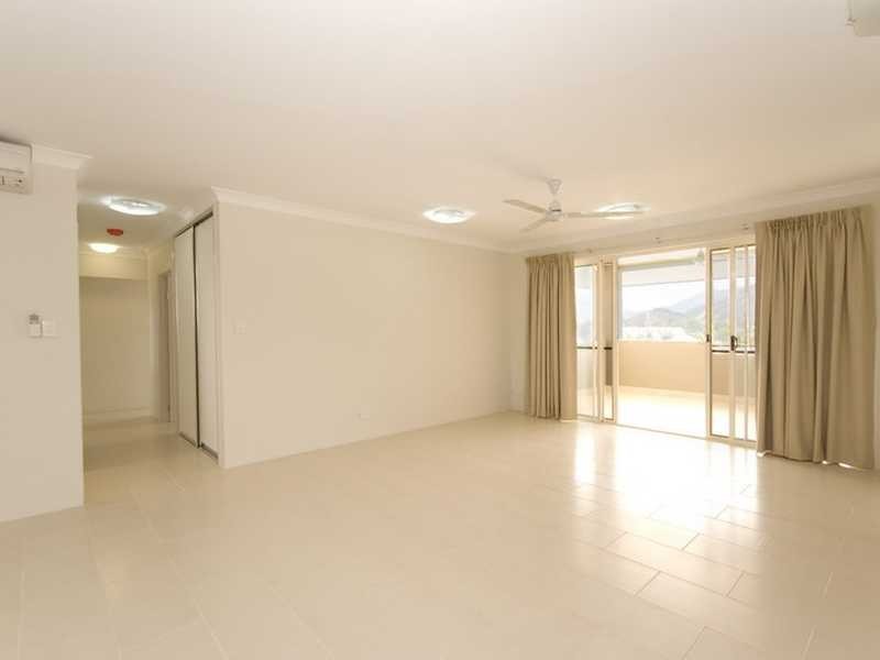 7 Brown Street, Woree QLD 4868