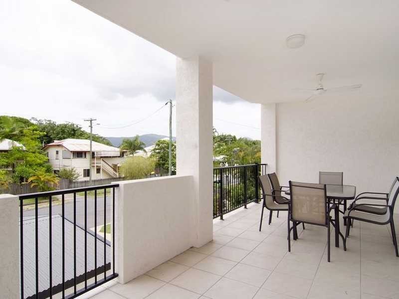 4/19 Pembroke Street, Parramatta Park QLD 4870