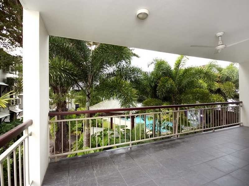 19/351 Lake Street, Cairns North QLD 4870
