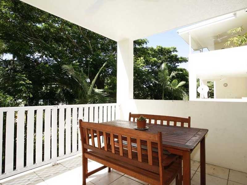 27/44 Pease Street, Cairns QLD 4870