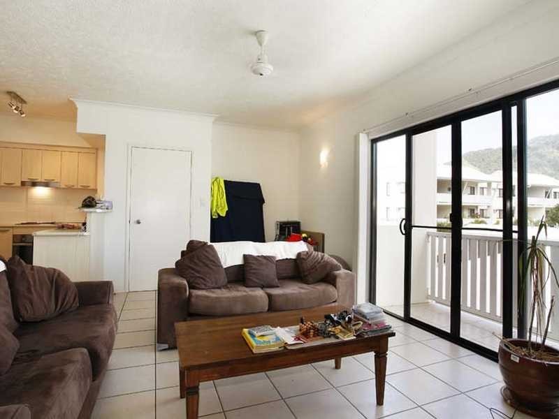 27/44 Pease Street, Cairns QLD 4870