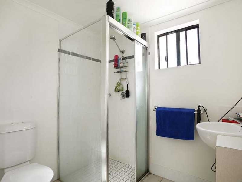 27/44 Pease Street, Cairns QLD 4870