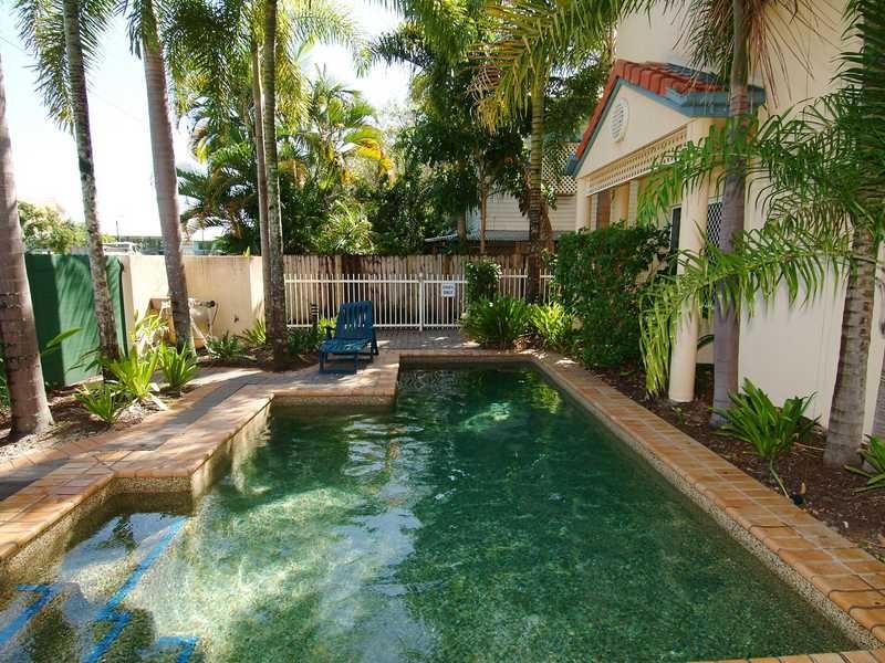 3/5 James Street, Cairns North QLD 4870