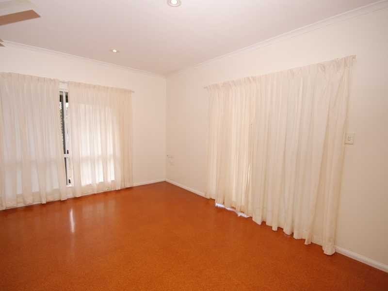 72 Golden Grove Drive, Bentley Park QLD 4869