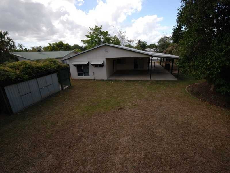 72 Golden Grove Drive, Bentley Park QLD 4869
