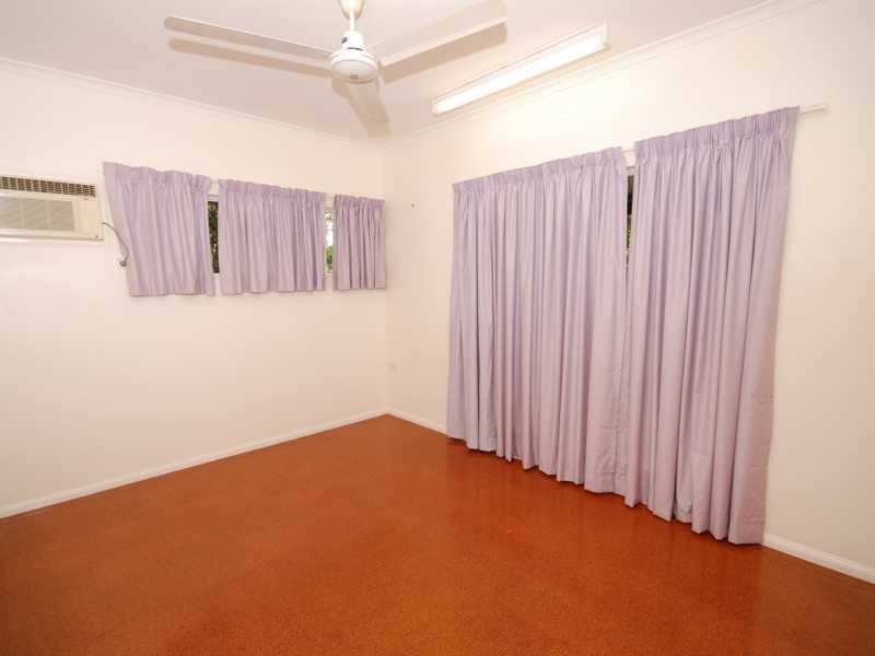 72 Golden Grove Drive, Bentley Park QLD 4869