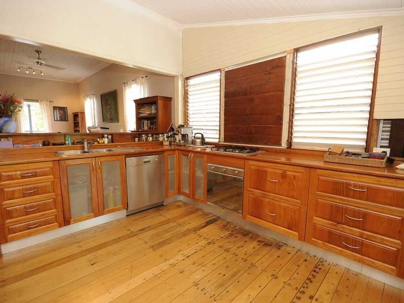 Smith Street, Cairns North QLD 4870