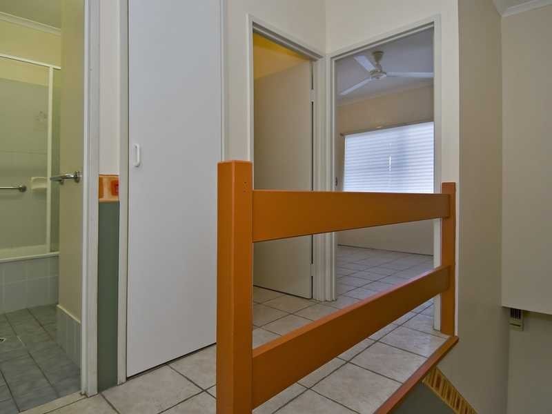 10/11 Brown Street, Woree QLD 4868