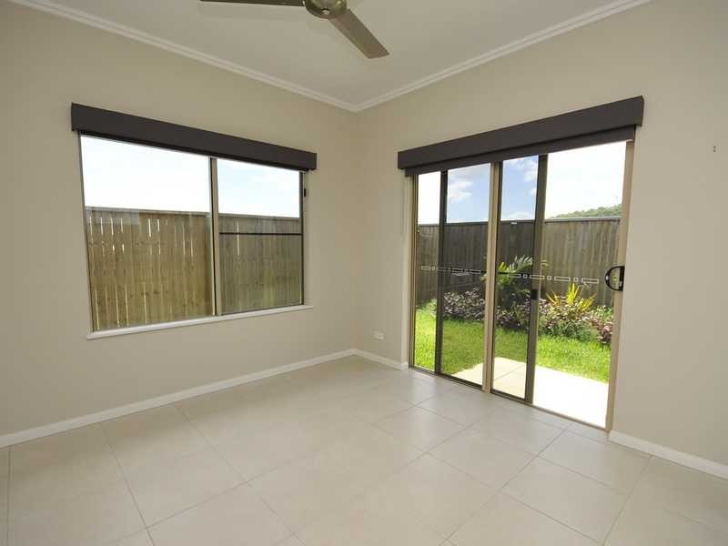 17 Greenvale Close, Smithfield QLD 4878