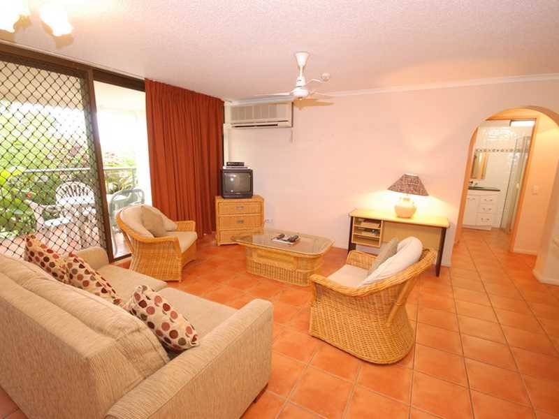 4/107 Esplanade, Cairns QLD 4870