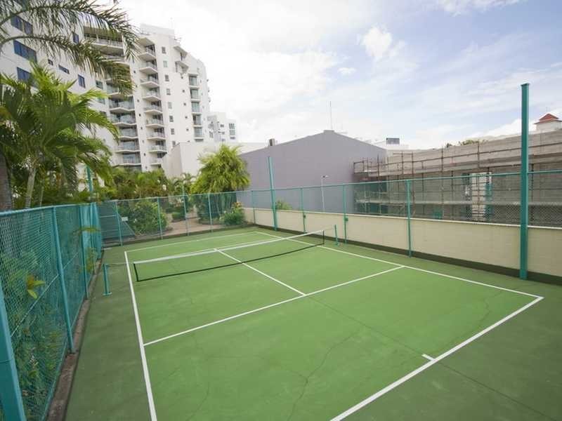 4/107 Esplanade, Cairns QLD 4870