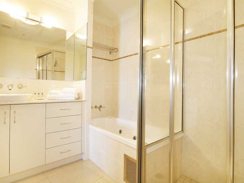 703 Jack & Newell, 25 Wharf Street, Cairns City QLD 4870