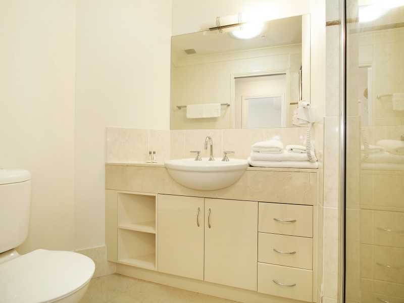 703 Jack & Newell, 25 Wharf Street, Cairns City QLD 4870