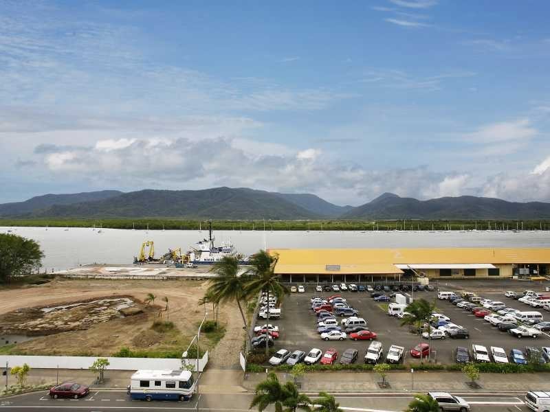 703 Jack & Newell, 25 Wharf Street, Cairns City QLD 4870