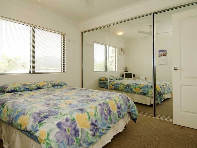 20/44 Pease Street, Cairns QLD 4870
