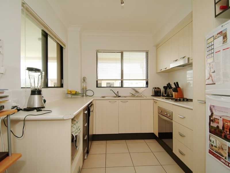 20/44 Pease Street, Cairns QLD 4870