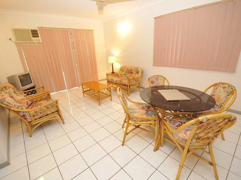 15/17a Upward Street, Cairns City QLD 4870