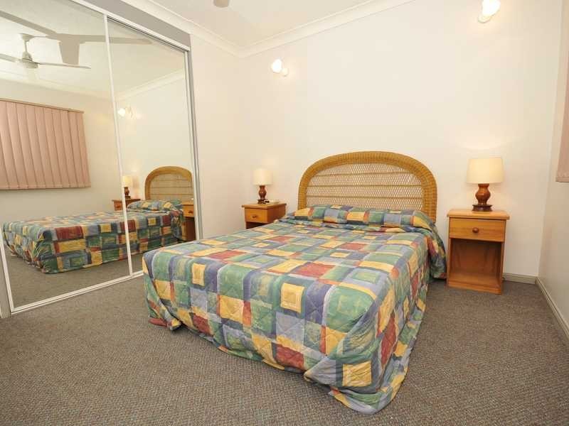 15/17a Upward Street, Cairns City QLD 4870