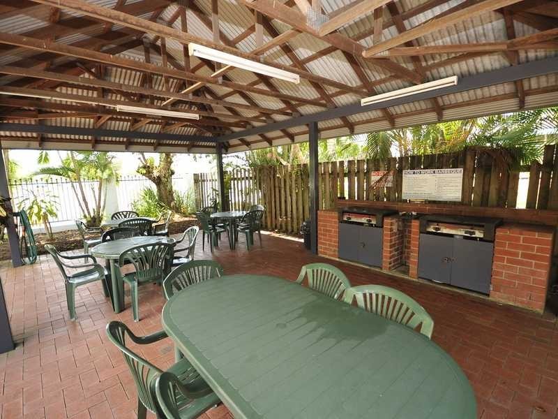 15/17a Upward Street, Cairns City QLD 4870