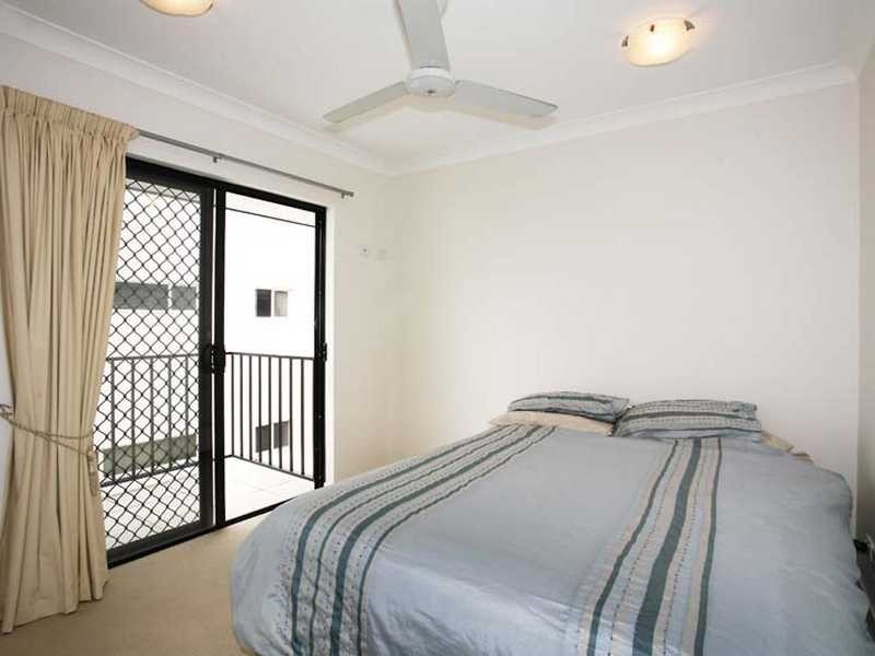 14/77 Spence Street, Cairns City QLD 4870