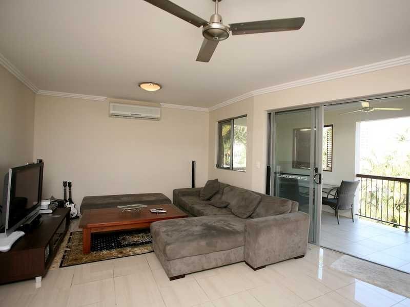 28/242 Grafton Street, Cairns North QLD 4870