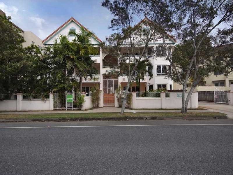 1/23 Digger Street, Cairns North QLD 4870