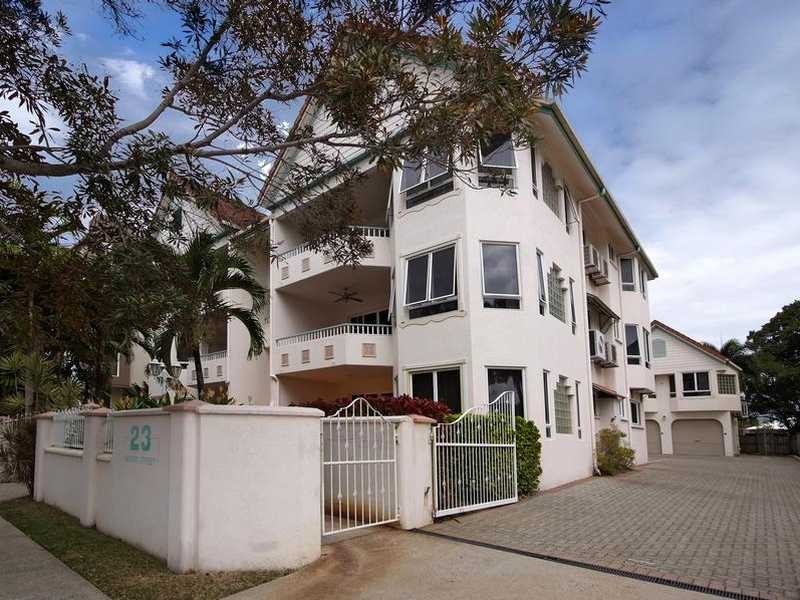 1/23 Digger Street, Cairns North QLD 4870