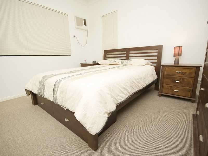 15/44 Pease Street, Cairns QLD 4870