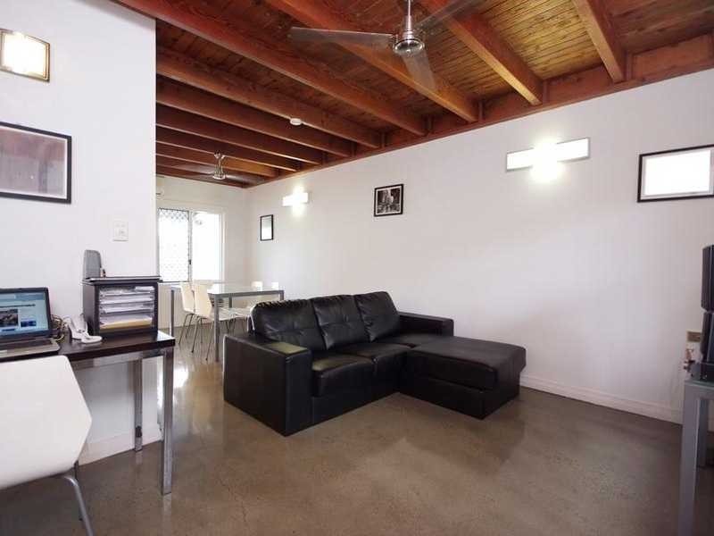 25/404 McCoombe Street, Mooroobool QLD 4870