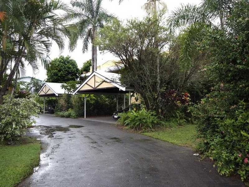 25/404 McCoombe Street, Mooroobool QLD 4870