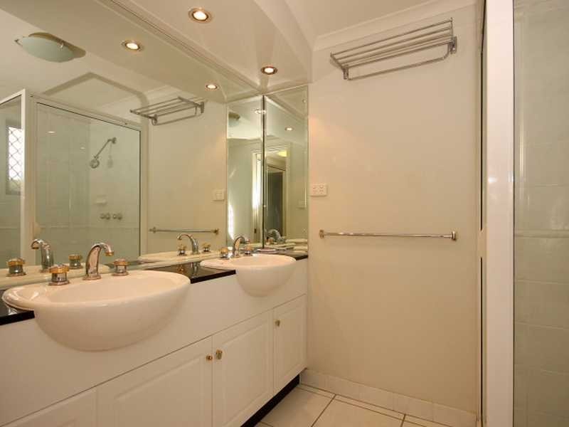 6/291 Esplanade, Cairns North QLD 4870