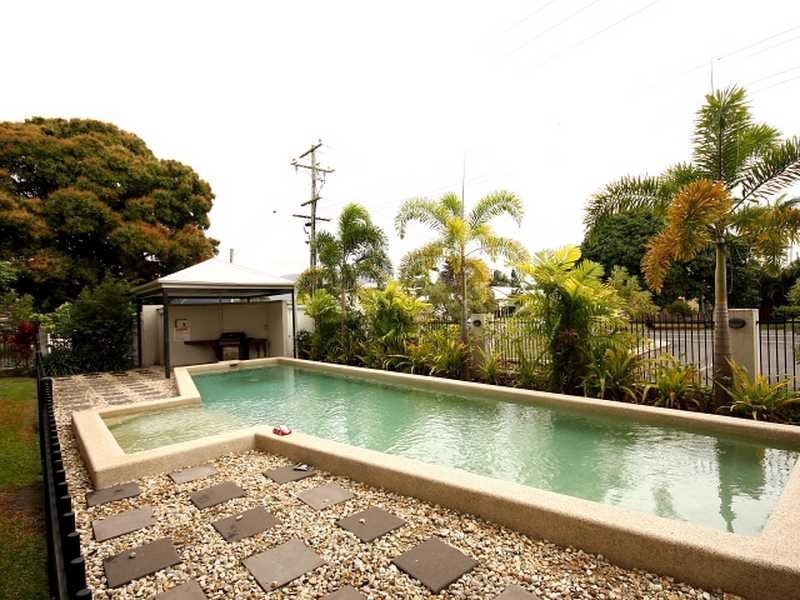 10/15 Clare Street, Parramatta Park QLD 4870