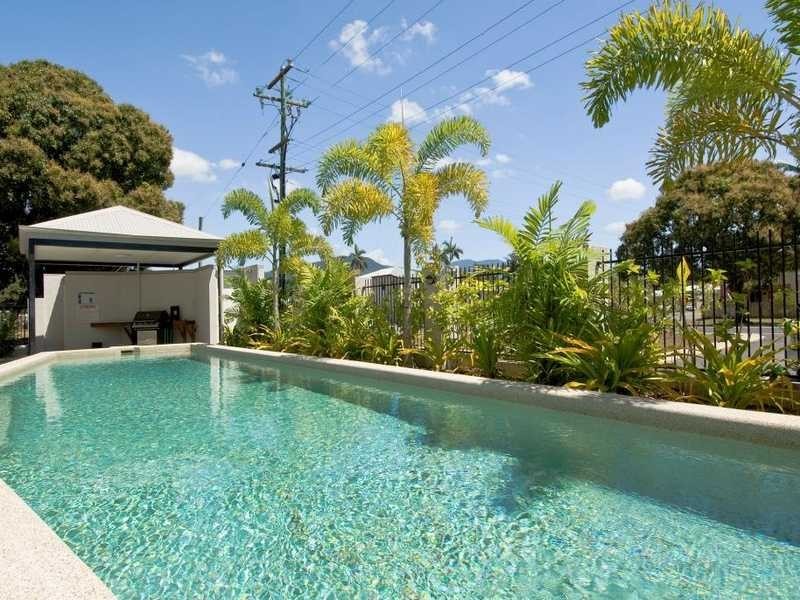 10/15 Clare Street, Parramatta Park QLD 4870