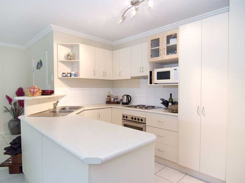 11/183 Martyn Street, Manunda QLD 4870