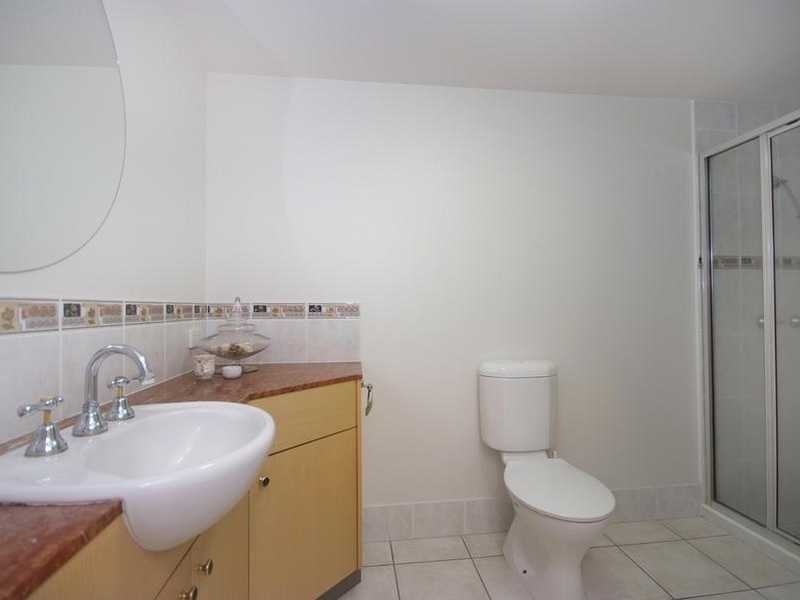 501/3 Abbott Street, Cairns City QLD 4870