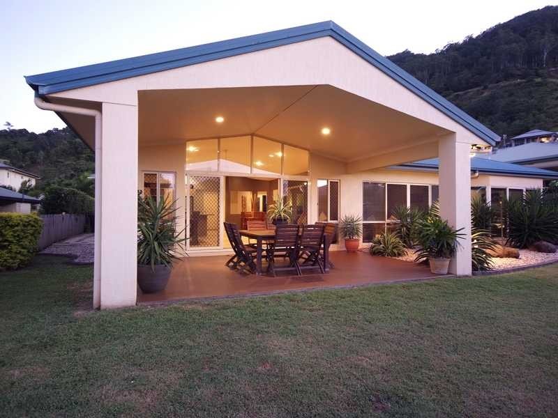 16 Yellowfin Close, Kanimbla QLD 4870