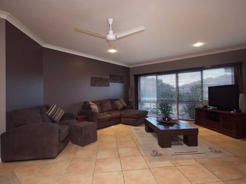 16 Yellowfin Close, Kanimbla QLD 4870