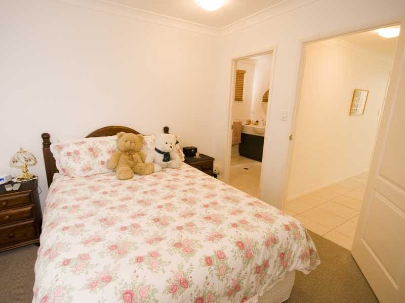 Unit 10/44 Pease Street, Cairns QLD 4870