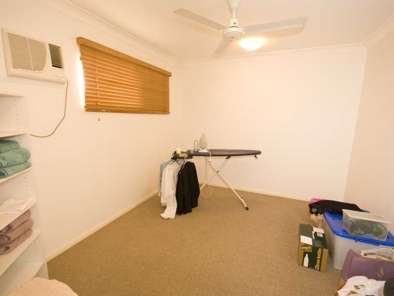 Unit 10/44 Pease Street, Cairns QLD 4870