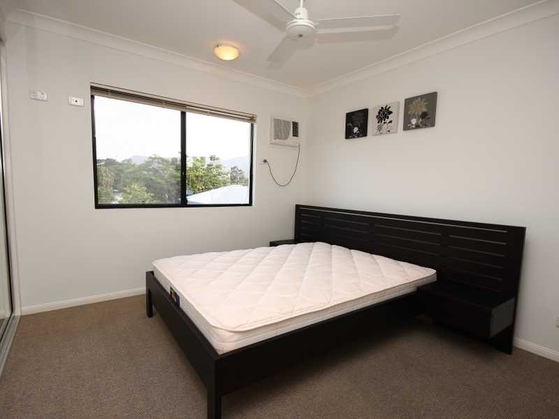 Unit 21/44 Pease Street, Cairns QLD 4870