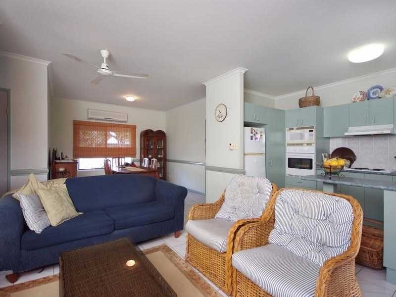 6/10 Brown Street, Woree QLD 4868