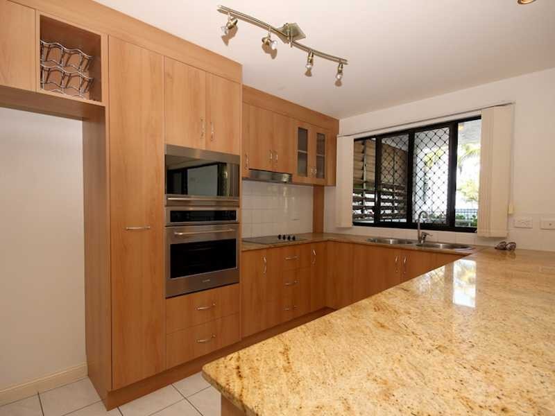 2/29 Sims Esplanade, Yorkeys Knob QLD 4878