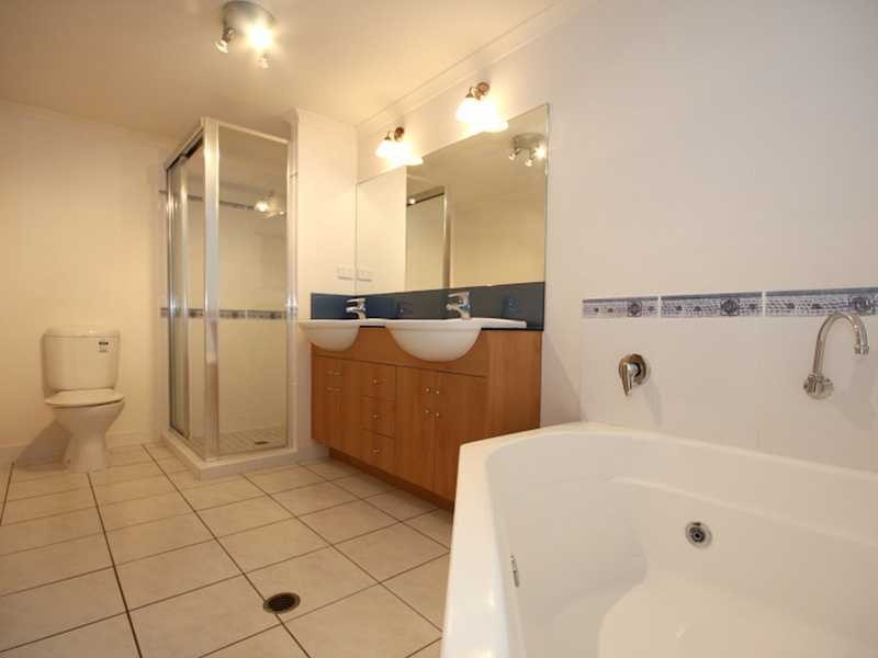 2/29 Sims Esplanade, Yorkeys Knob QLD 4878