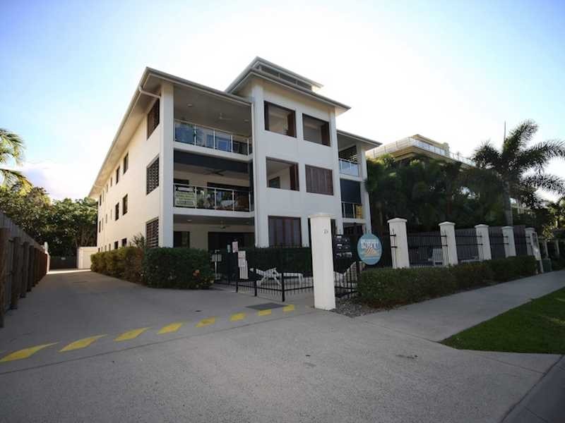 2/29 Sims Esplanade, Yorkeys Knob QLD 4878