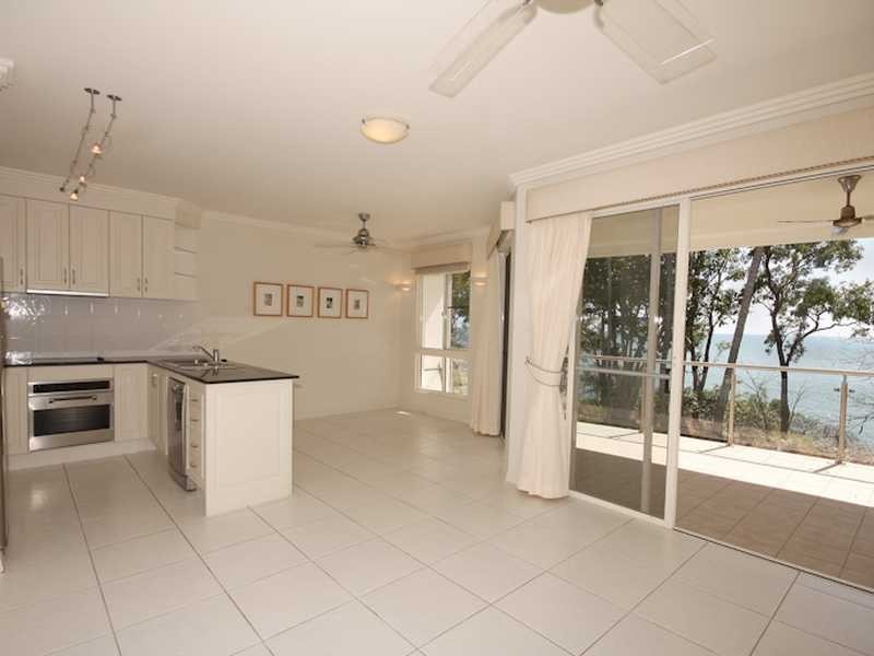 8/96 Moore Street, Trinity Beach QLD 4879